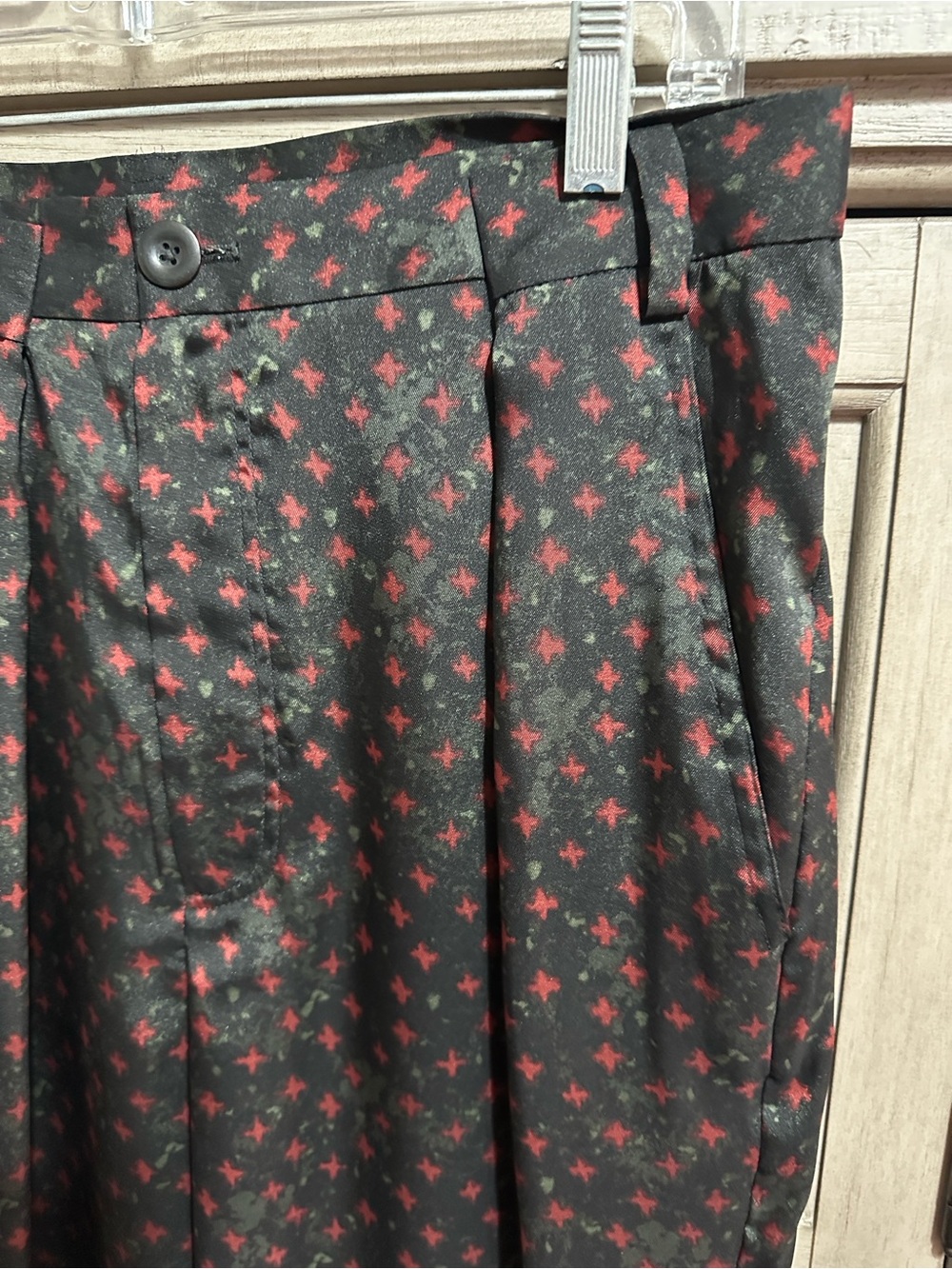 Gary Graham Women’s Straight-Leg Pants in Black with Red Motif - Picture 5 of 8